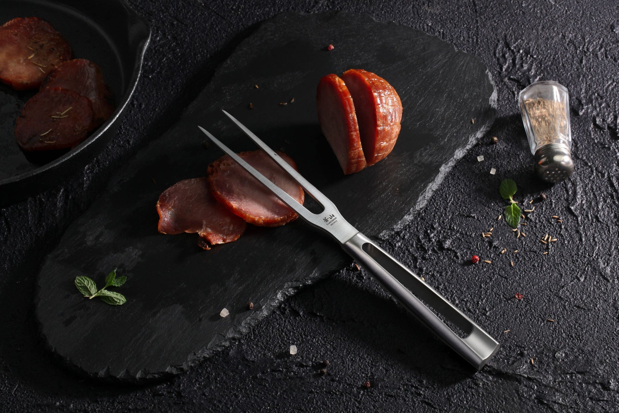 TN1 Series 11-Inch Carving Fork, Forged Stainless Steel, 1021912