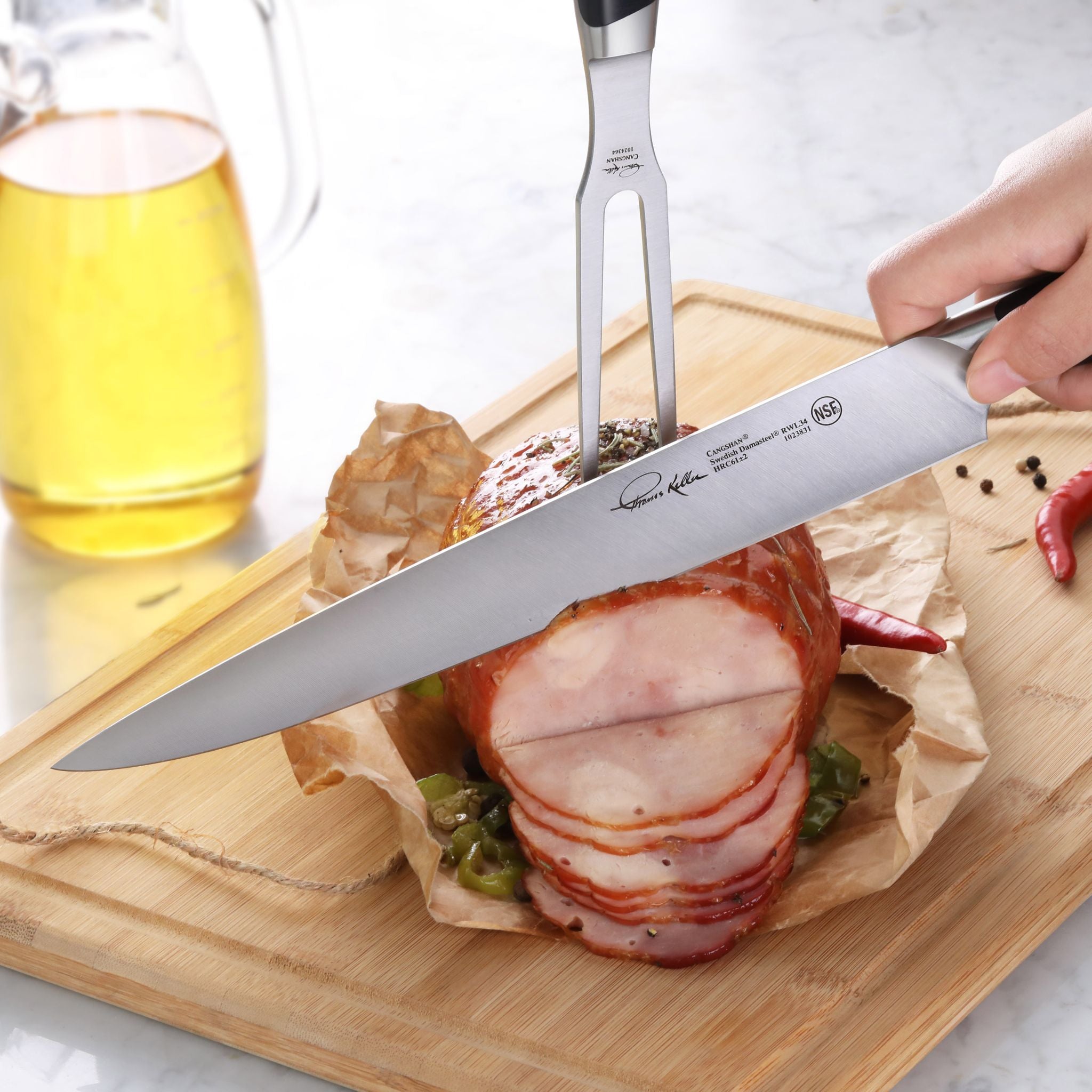 TKSC 10.5-Inch Carving Knife, Forged Swedish Powder Steel, Thomas Keller Signature Collection, Black, 1023831